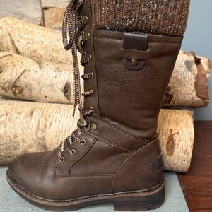 Elegant Brown Lace-Up Women's Boots